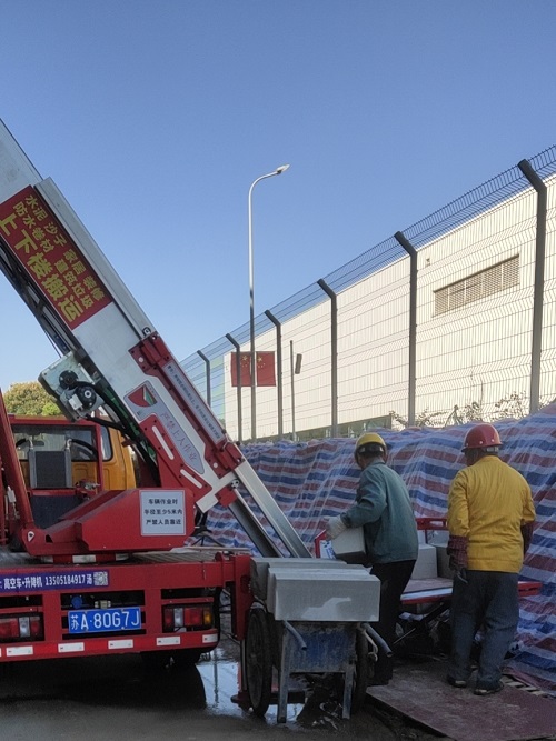 上料云梯車